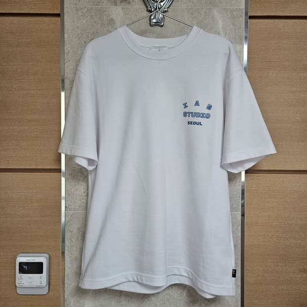 아이앱 서울티셔츠 M사이즈 (1회착용)