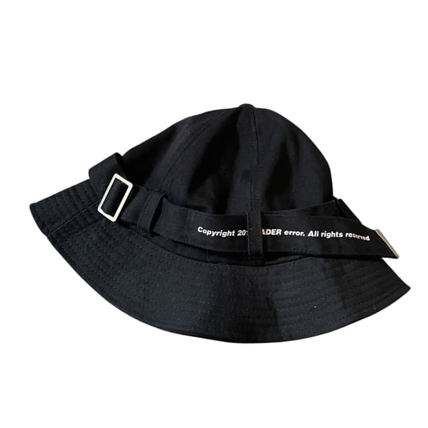아더에러 버킷햇