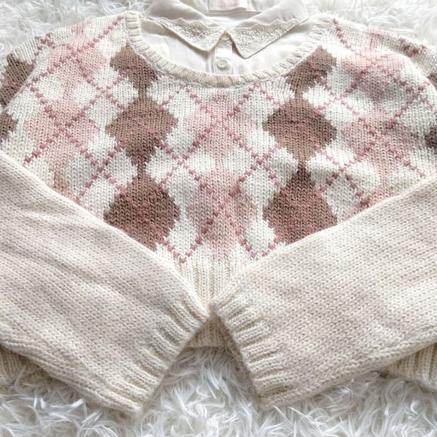 리즈리사 딸기초코 아가일 니트 급처