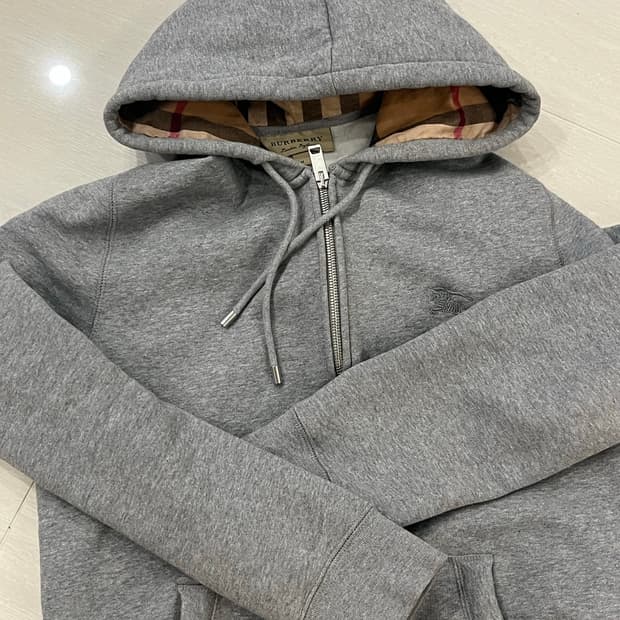 (정품) (개희귀) 버버리 그레이 후드집업  급처