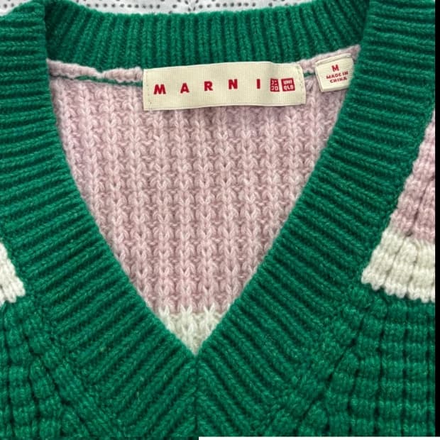 마르니 X 유니클로 2개포함 니트 베스트 L ,M 두사이즈