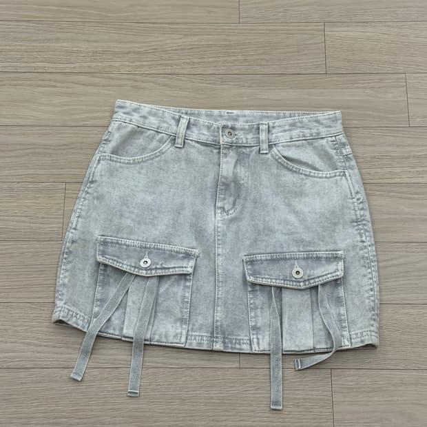 스컬프터 카고 데님 스커트