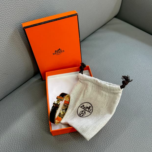 에르메스 클릭아슈 팔지(골드/블랙)