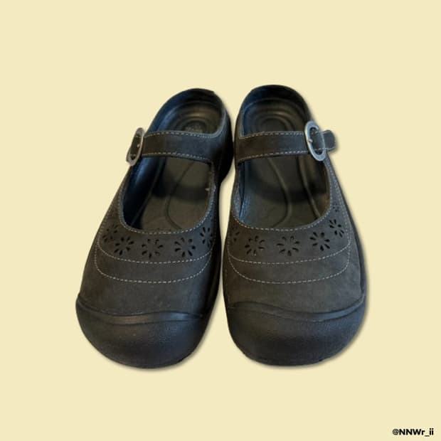 KEEN MARY JANE FLOWER BLACK