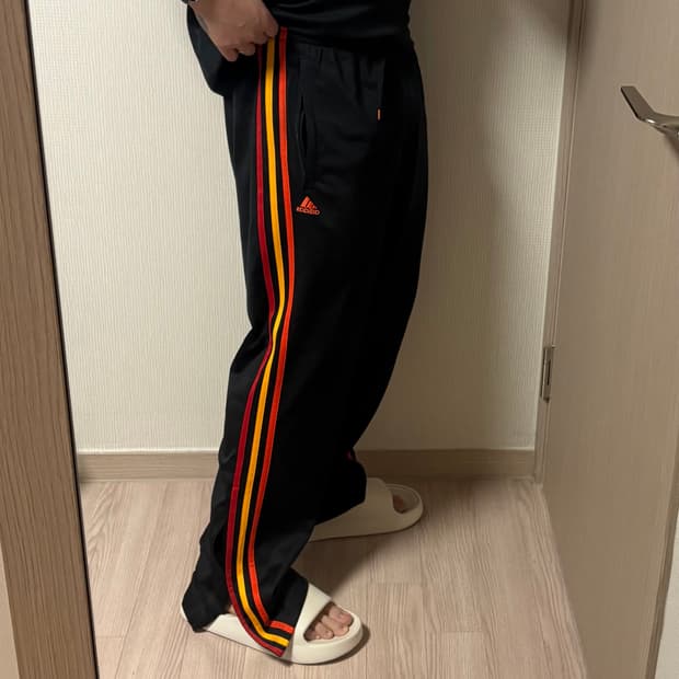 정품 아디다스 JPN 사이드라인 블랙 트랙팬츠 트레이닝 바지