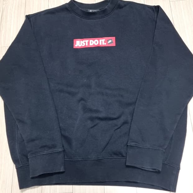 나이키 JUST DO IT 블랙 맨투맨 티셔츠(xl)