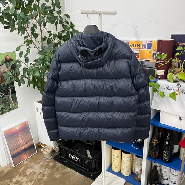 Cp컴퍼니 DD쉘 고글후드 패딩점퍼 52