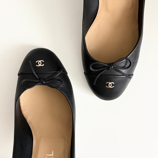 CHANEL 빈티지 샤넬 cc로고 리본 펌프스 힐 38C