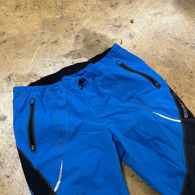 [정품/L] 몬츄라 블루 블랙 트랙팬츠 b18