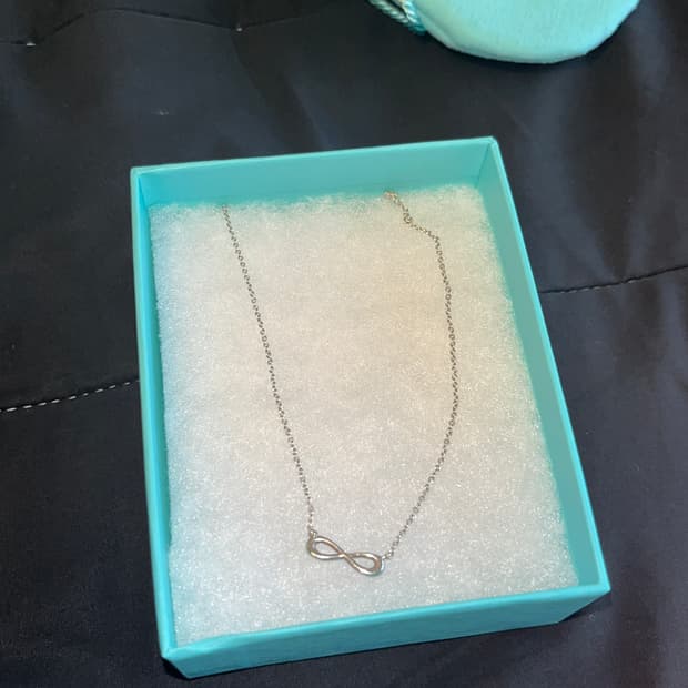 티파니앤코 인피니티 펜던트 실버925 목걸이