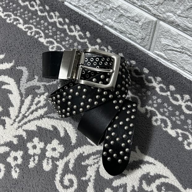 코데즈컴바인 스터드 레더 벨트
