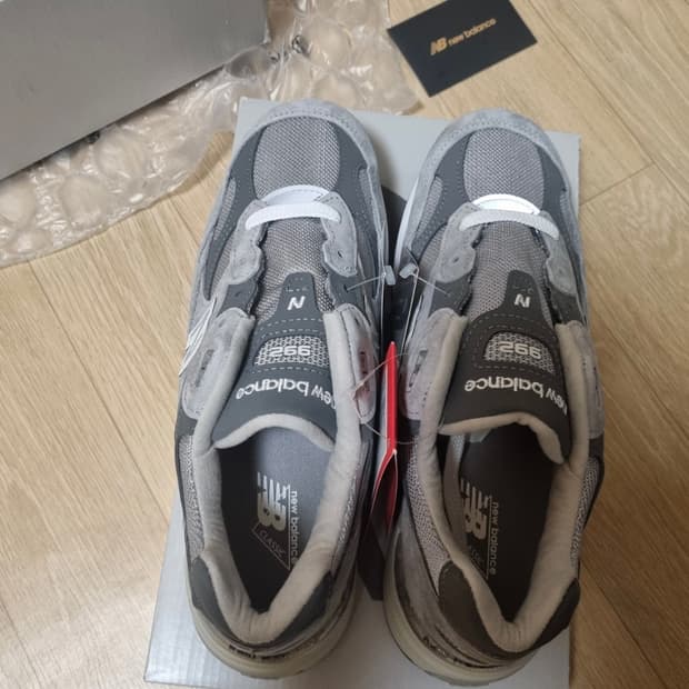 [270] 뉴발란스 992 코어그레이