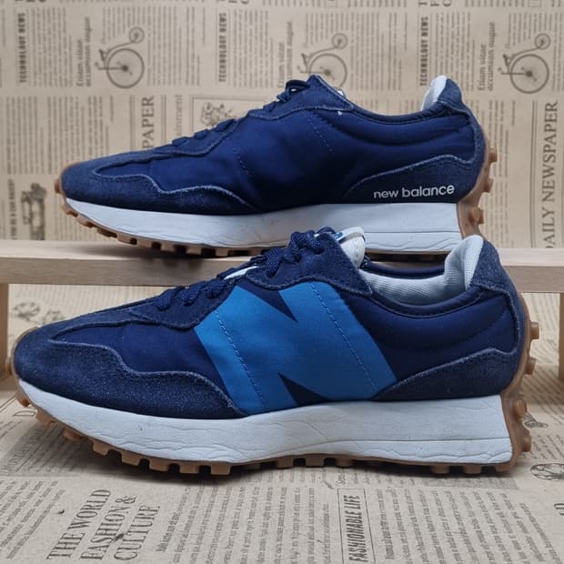 뉴발란스 327 라군 여성운동화230