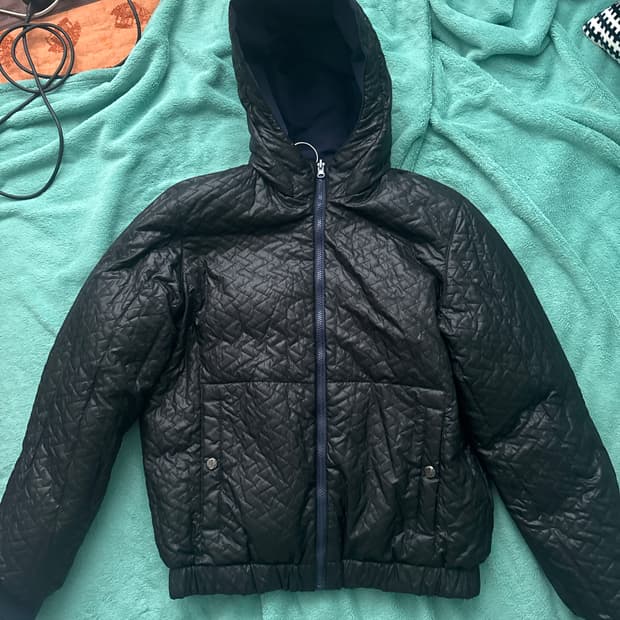 베르사체 양면 패딩