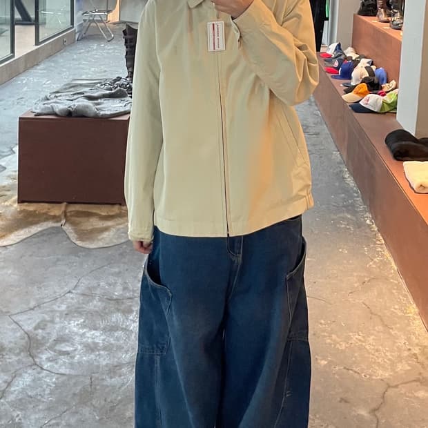 입생로랑 리버시블 베이지 봄버 자켓 H656