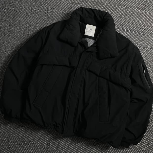 코드그라피 미니멀 푸퍼 숏 패딩 블랙y 4093