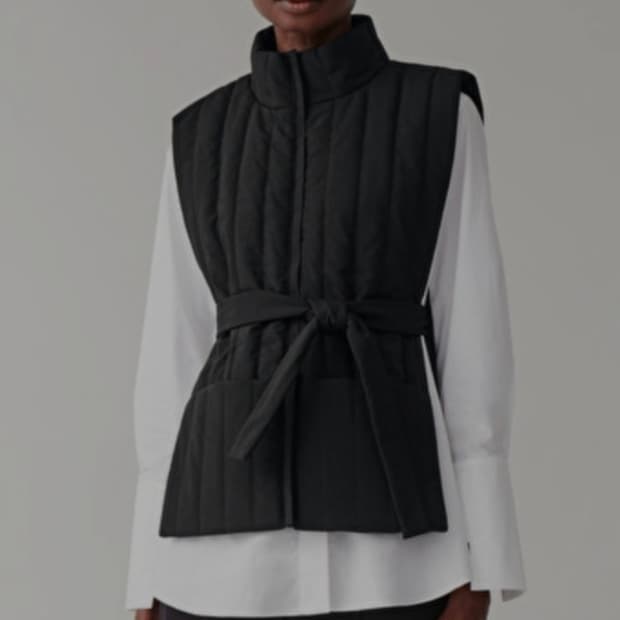 (COS 정품) 코스 벨티드 패딩 조끼 / 퀼팅 베스트