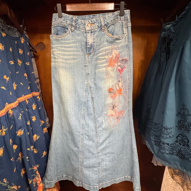 jpn vintage Butterfly Embroidery Skirt