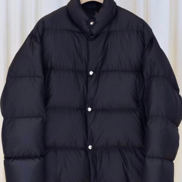 코모리나일론패딩 25aw