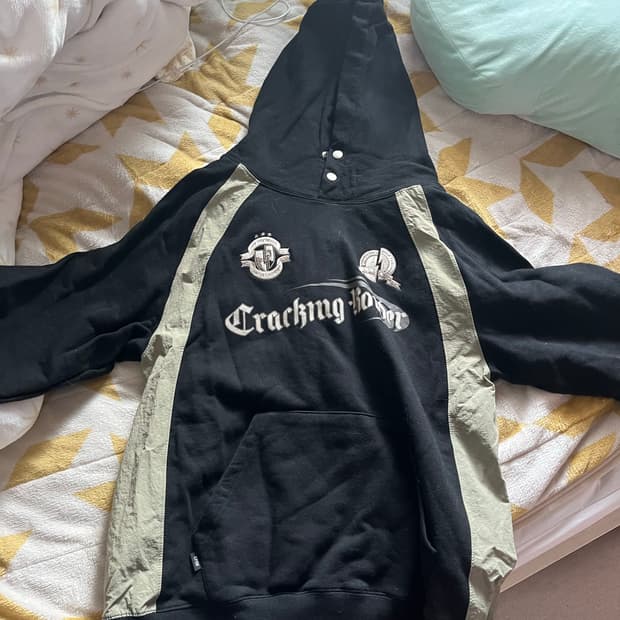 꼼파뇨 후드티 M