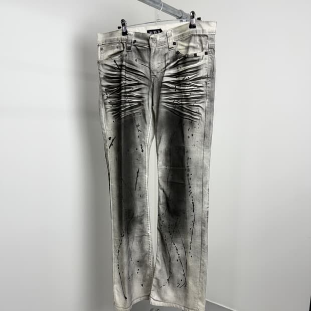 KHI Spray Painting Wrinkle Denim