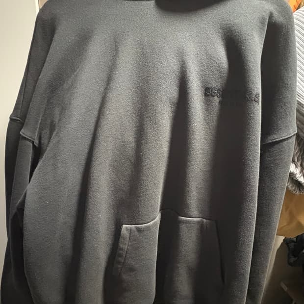 피어오브갓 에센셜 22f/w 로고 후드티 