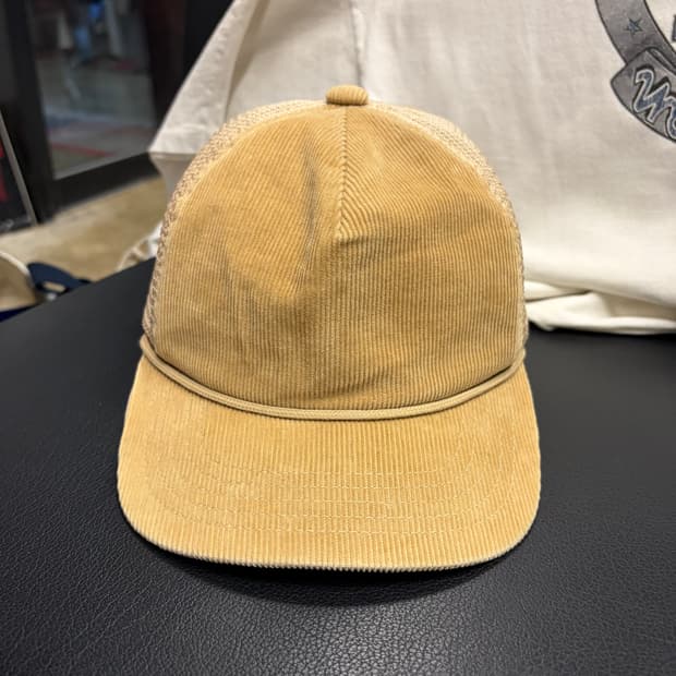 논네이티브 코듀로이 트러커 캡