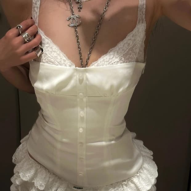  Lace-Trim Top & Ruffle Mini Skirt Set 