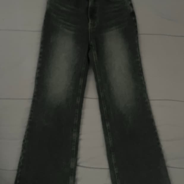 블랙업 와이드 부츠컷 청바지