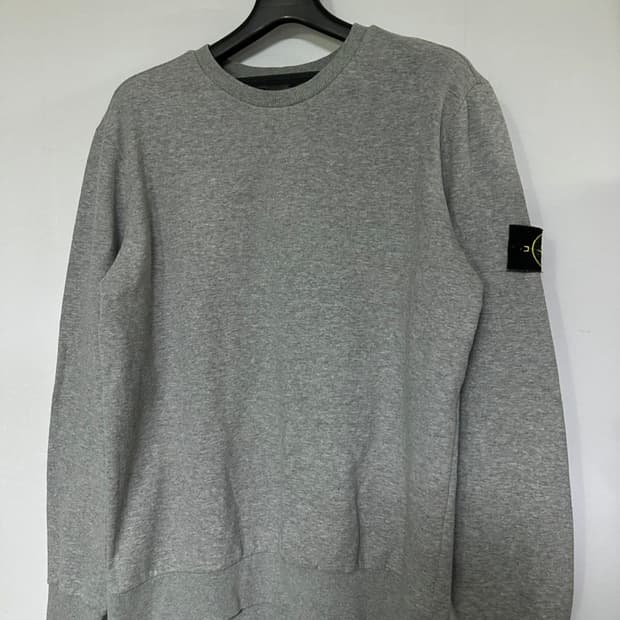 스톤아일랜드 맨투맨