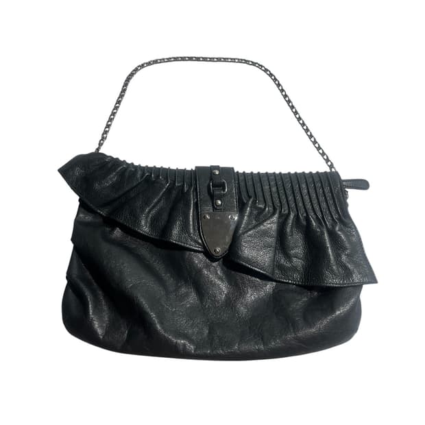 ON & ON 블랙 러플 체인 새들백