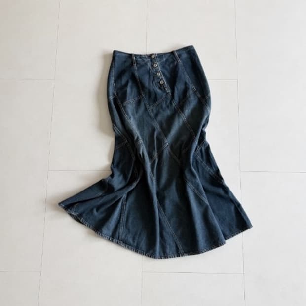 diagonal cut denim long skirt