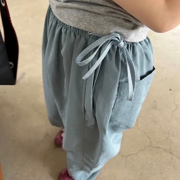 르몽드페페 나일론 팬츠