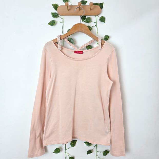 earth music 피치 슬리브