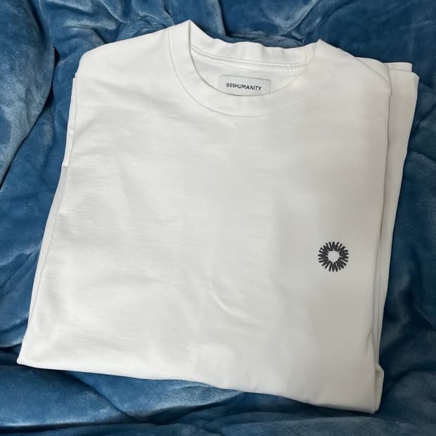 [999휴머니티 999humanity] 롱슬리브 화이트