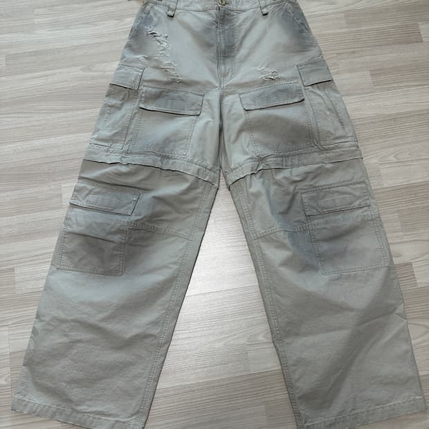 [46] 발렌시아가 립스탑 카고 팬츠