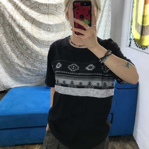 Confirm 빈티지 나바호패턴 반팔 티 (Z1635)