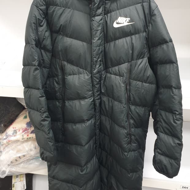 나이키 정품 오리털 롱패딩 100사이즈 팝니다 