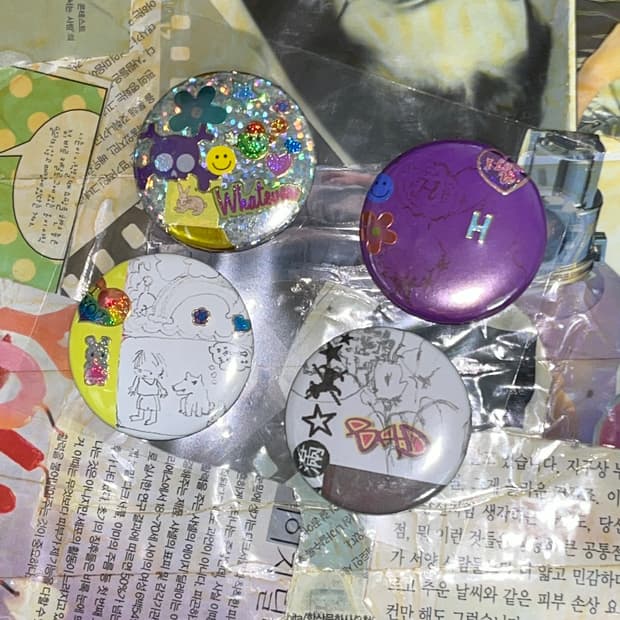 뱃지 핀버튼 브로치 {4ḙᾰ-1ṧḙт}