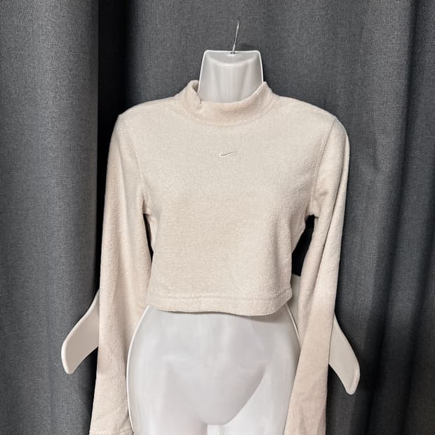 나이키 테리니트