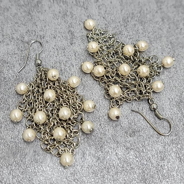 pearl earrings