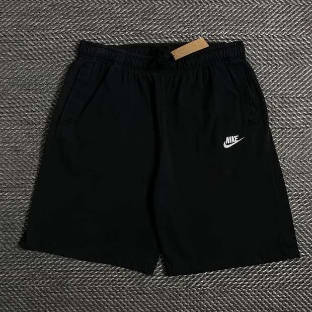 나이키 NSW 퓨추라 스우시 로고 스웻 쇼츠 o 4322