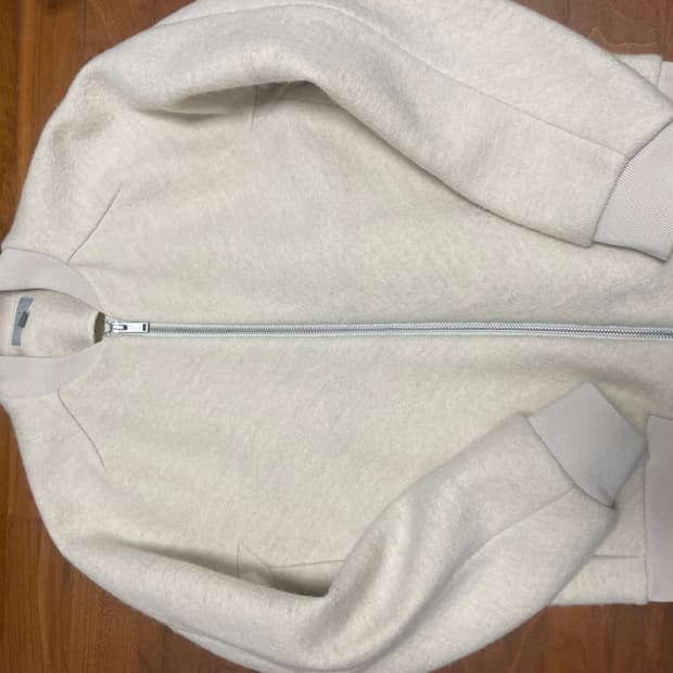 COS 봄버자켓 팝니다