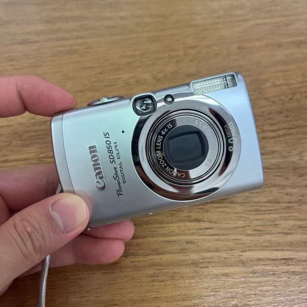 (토모토모 유인픽!)캐논 IXUS 950 IS(SD850, IXY810)
