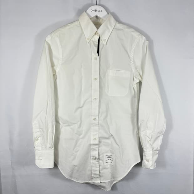 (정품)W 톰브라운 삼선 로고 패치 코튼 셔츠 38