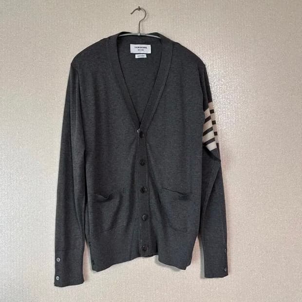 [백화점판/한글택] 톰 브라운 울 가디건 그레이 - 1사이즈