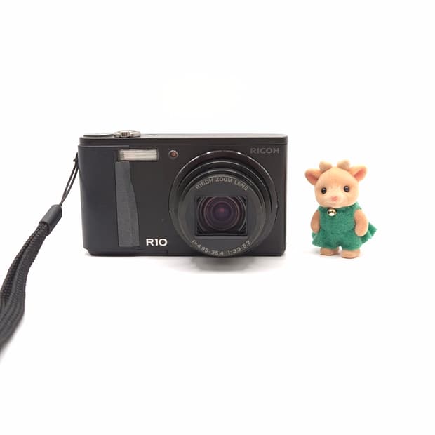 ricoh R10 블랙 ✨ 감성 스냅에 딱 좋은 디카