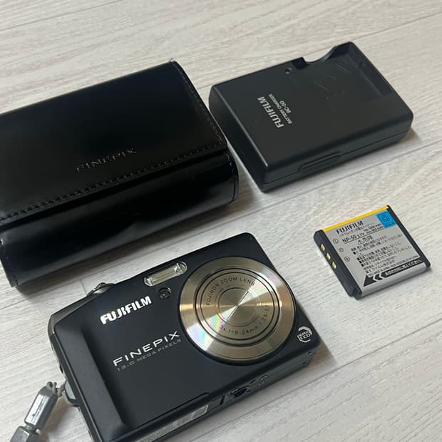 후지필름 파인픽스 f60fd 빈티지 디카