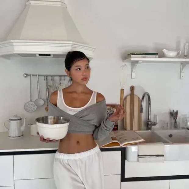 coap Layered Basic sweatshirts/클리시어