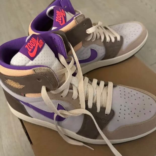 나이키 에어 조던1 줌 에어 컴포트2 280사이즈